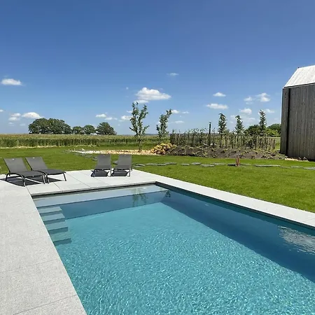 Romantic Holiday With Shared Pool
